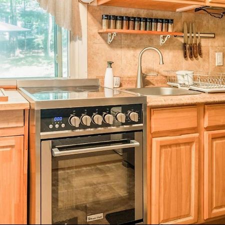 Pocono Cabin With Private Pool At Shawnee Mtn 东斯特劳兹堡 外观 照片