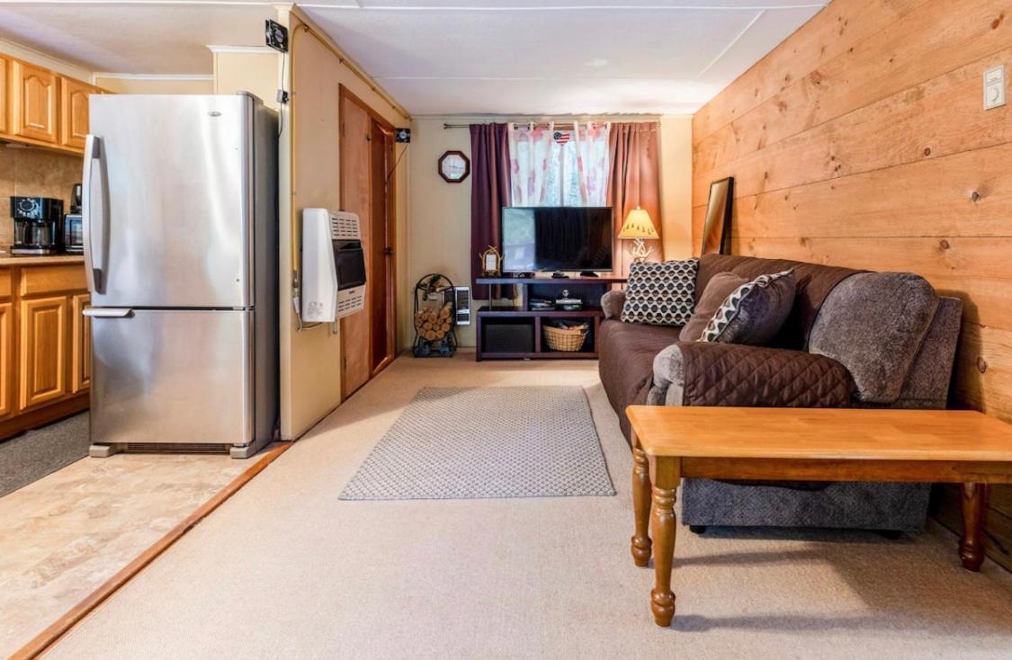 Pocono Cabin With Private Pool At Shawnee Mtn 东斯特劳兹堡 外观 照片
